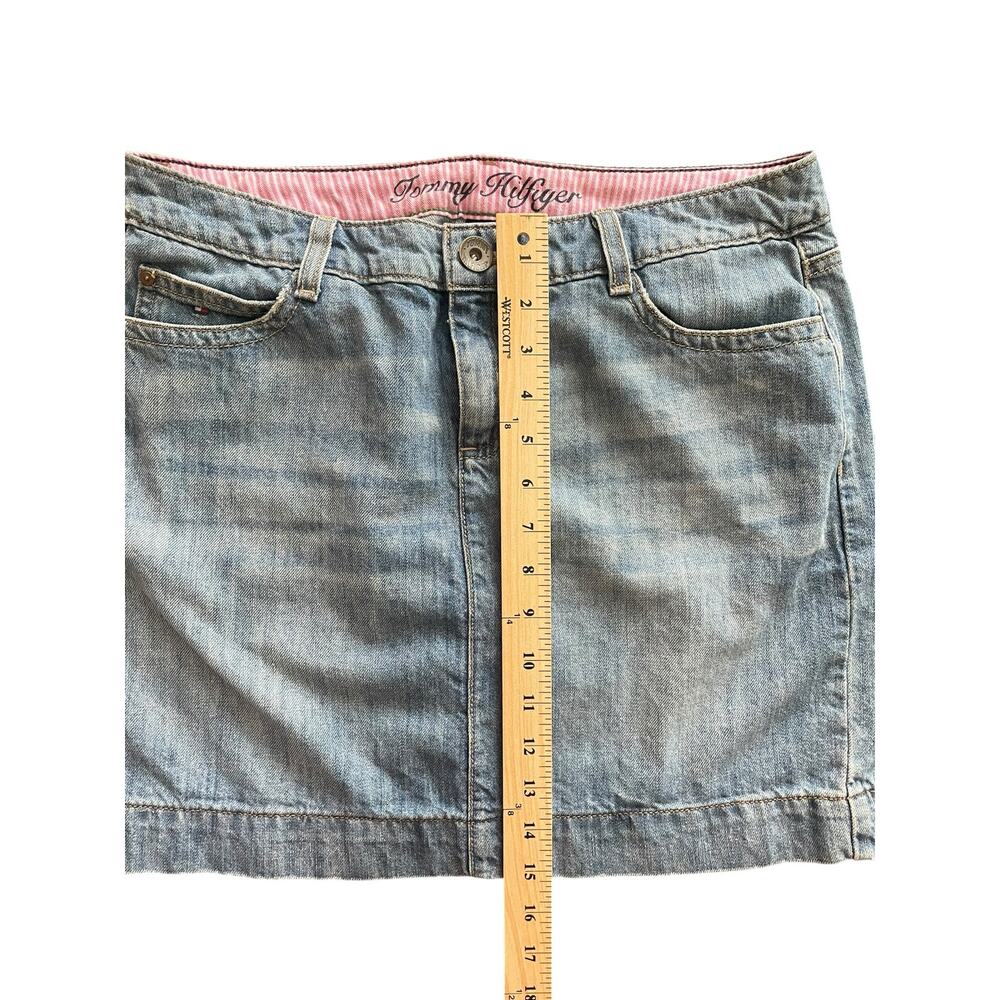 Vintage Tommy Hilfiger Denim Mini Skirt Light Wash Size 8 Striped Waistband - Picture 5 of 7